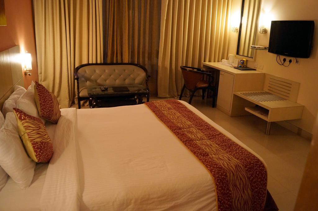 The Grand Solitaire Hyderabad Eksteriør bilde
